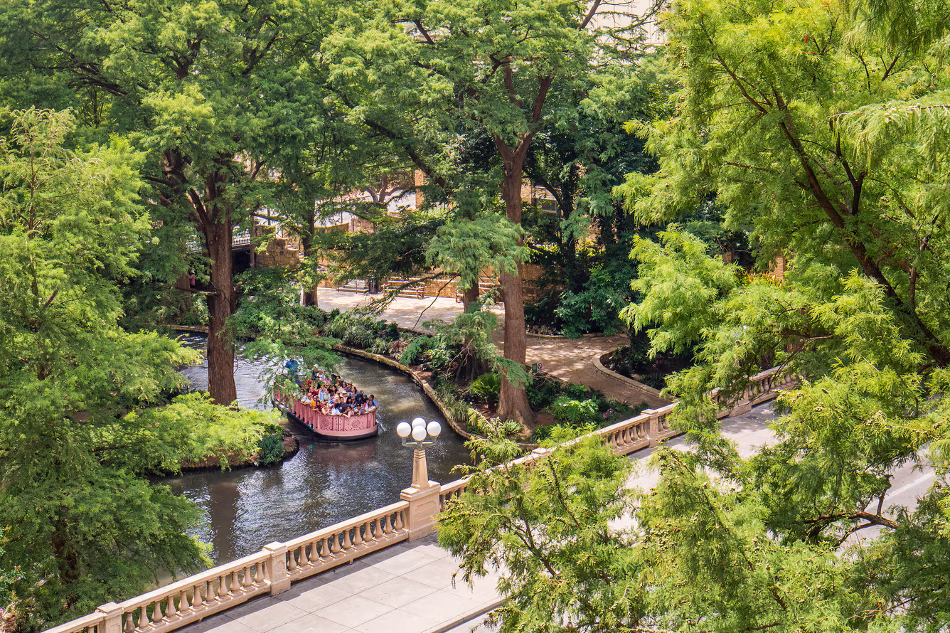 Guest room with river view at The Westin Riverwalk San Antonio